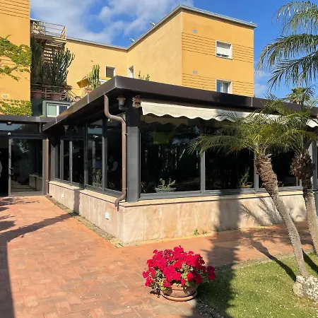 Готель Colleverde Park 4*