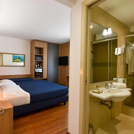Colleverde Park 4*