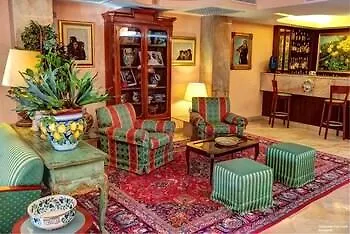 Colleverde Park Готель 4*