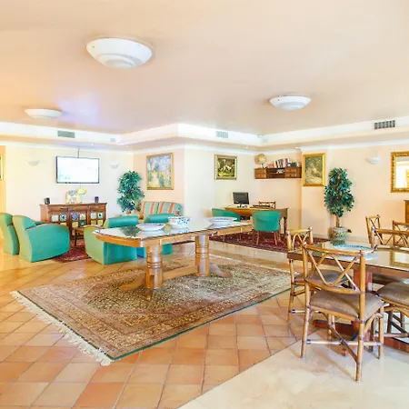 Hotel Colleverde Park 4*